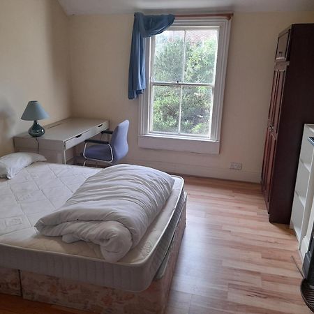 Annesley Park-Homestay Ap Dublin Buitenkant foto