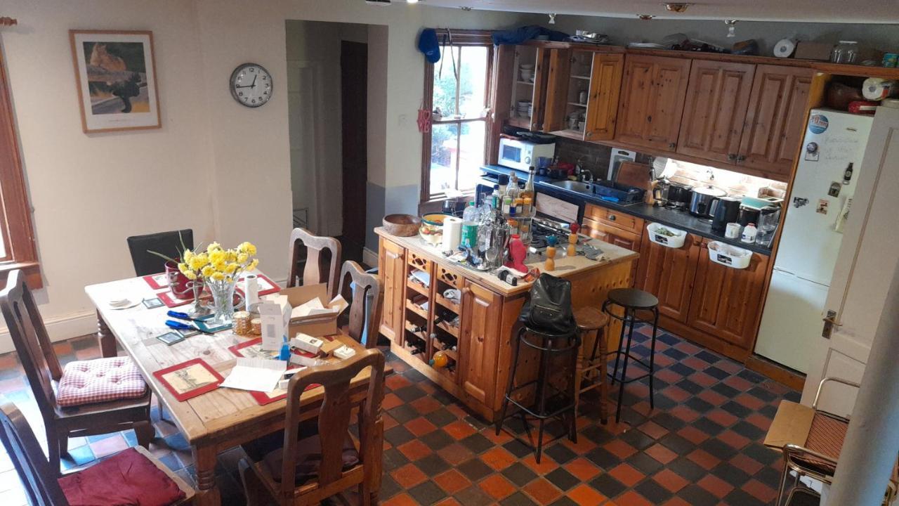 Annesley Park-Homestay Ap Dublin Buitenkant foto