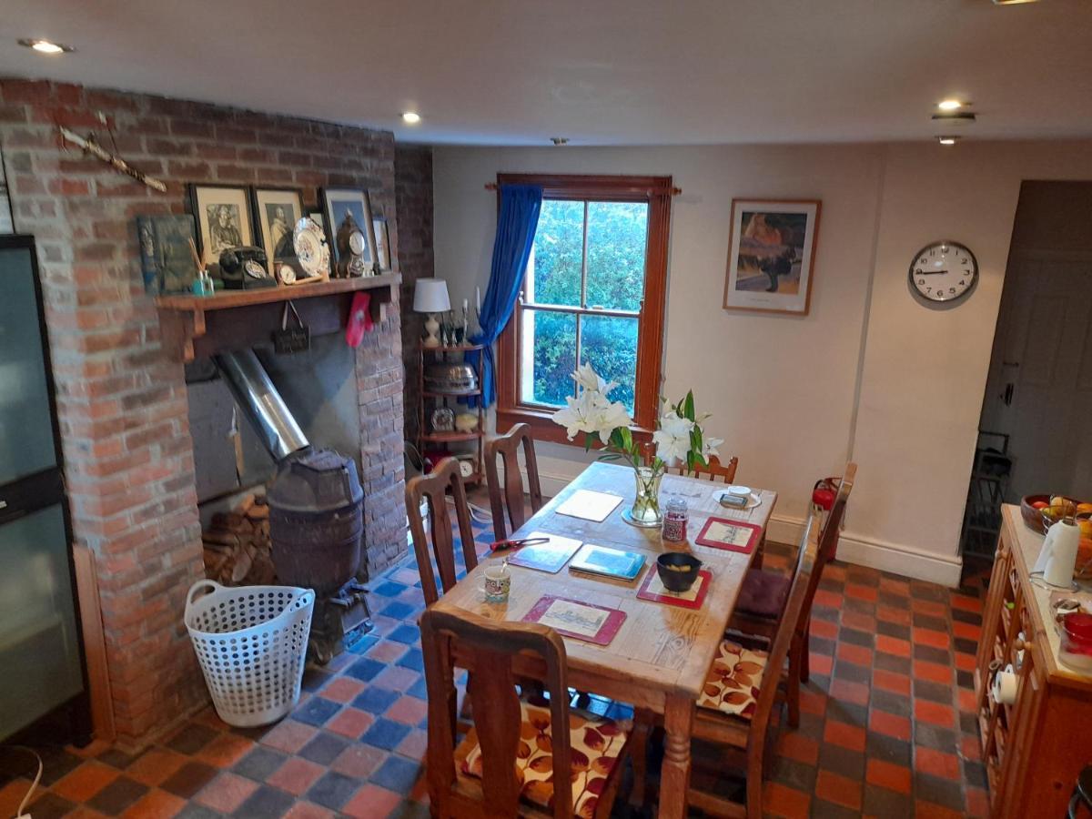 Annesley Park-Homestay Ap Dublin Buitenkant foto