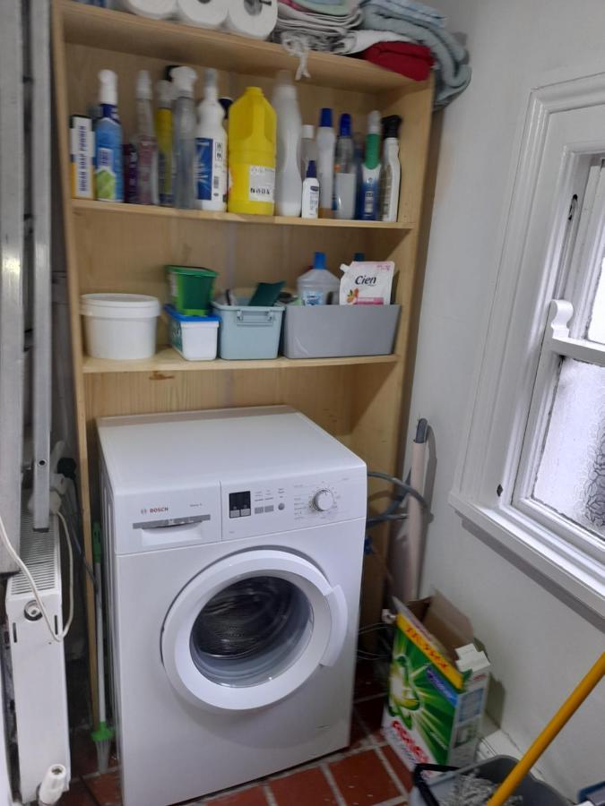 Annesley Park-Homestay Ap Dublin Buitenkant foto