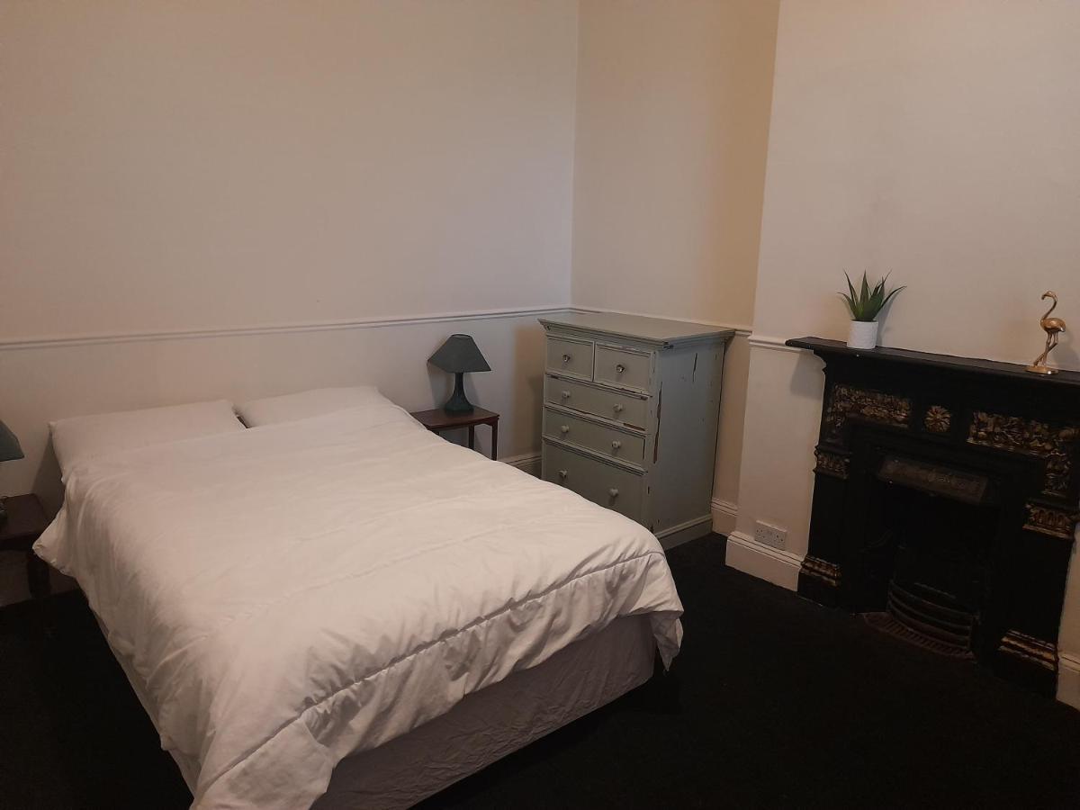 Annesley Park-Homestay Ap Dublin Buitenkant foto
